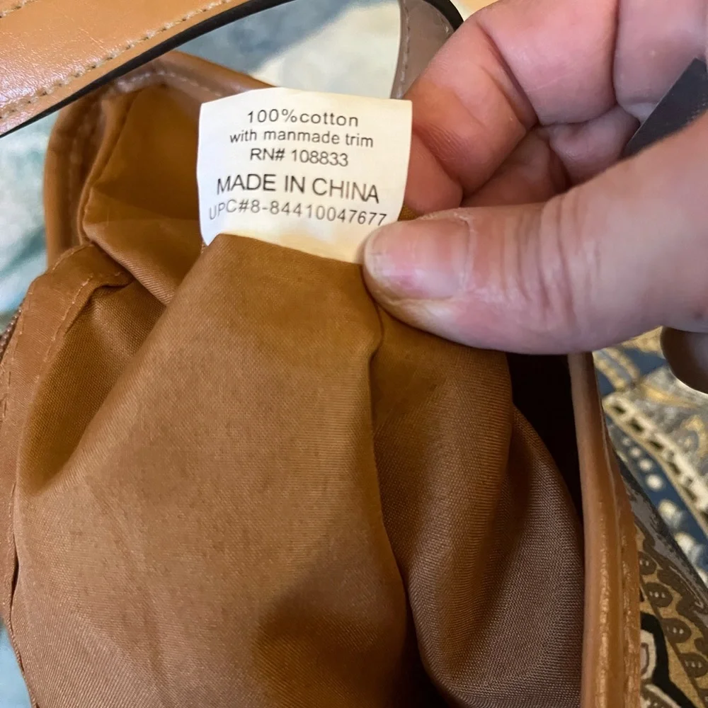 Tote bag
